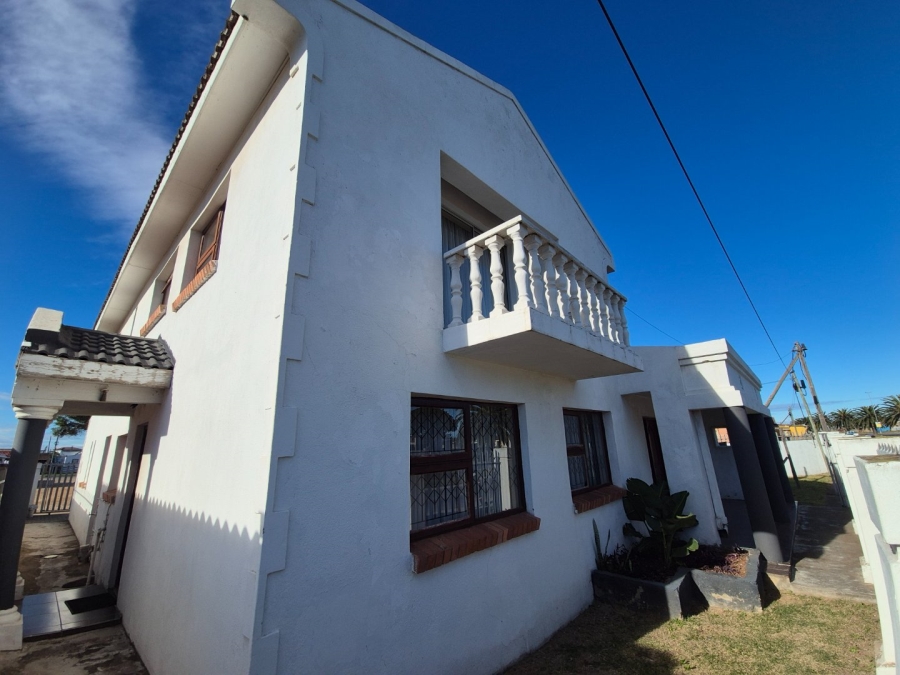 5 Bedroom Property for Sale in Motherwell Eastern Cape